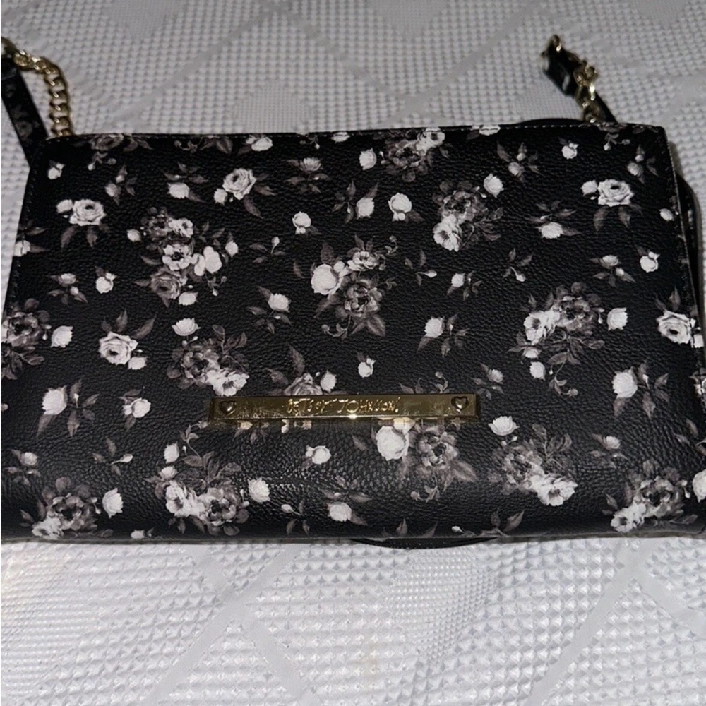 Betsy Johnson crossbody bag - Picture 5 of 5